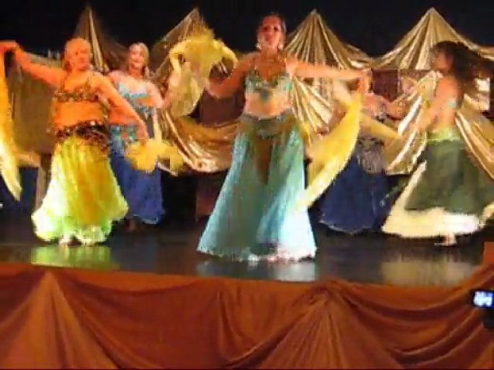 Oriental dancing 6