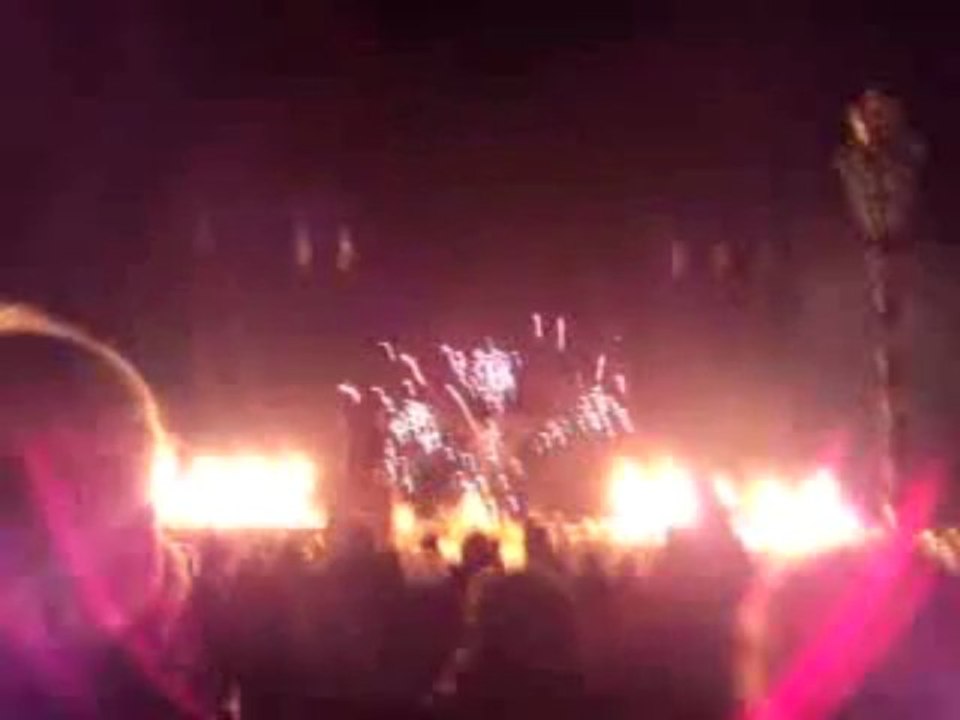 Spectacle pyrotechnique pour fêter saint-nicolas