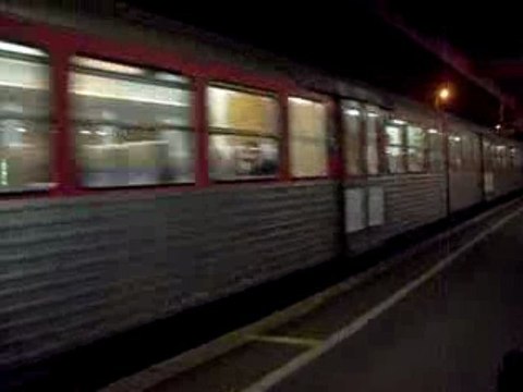 la bb 67380 multiservice avec le ter rhone alpes