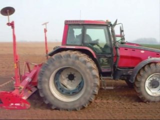 Plantation pomme de terre dans l'Oise