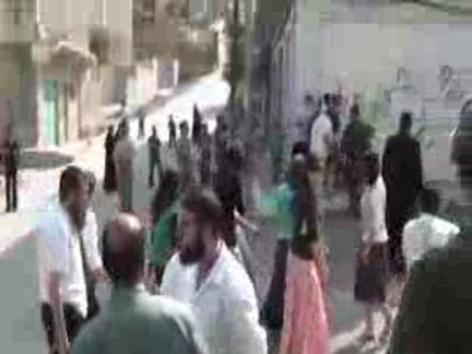 Des colons israeliens attaquent des palestiniens