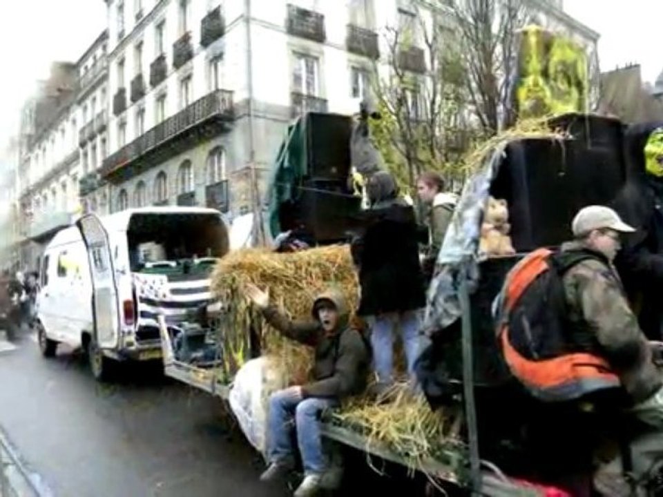 tekno-parade a Rennes 35