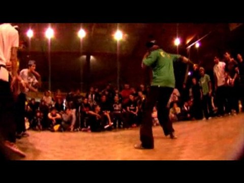 1/2 Finale - Tekken crew vs Seven Four crew | Battle Multibreak 2009