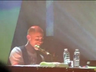 ♬♩ Emmanuel Moire ♬♩ L'attraction  02 décembre 09 Strasbourg