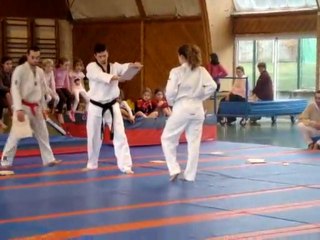 laetitia casse les planches