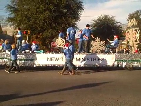 Louie Herron Toyota Tundra pulls the New Life ...