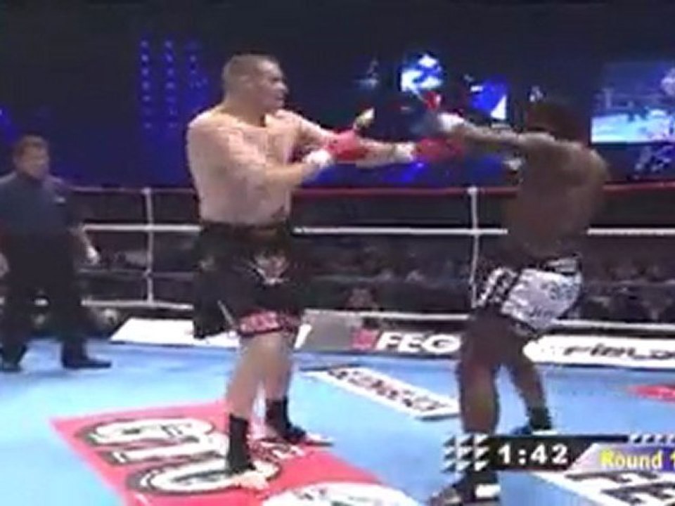 K-1 WGP 2009 - Semmy Schilt vs. Remy Bonjasky