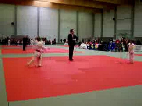 3ème combat de judo de julien st gilles le 6decembre 2009