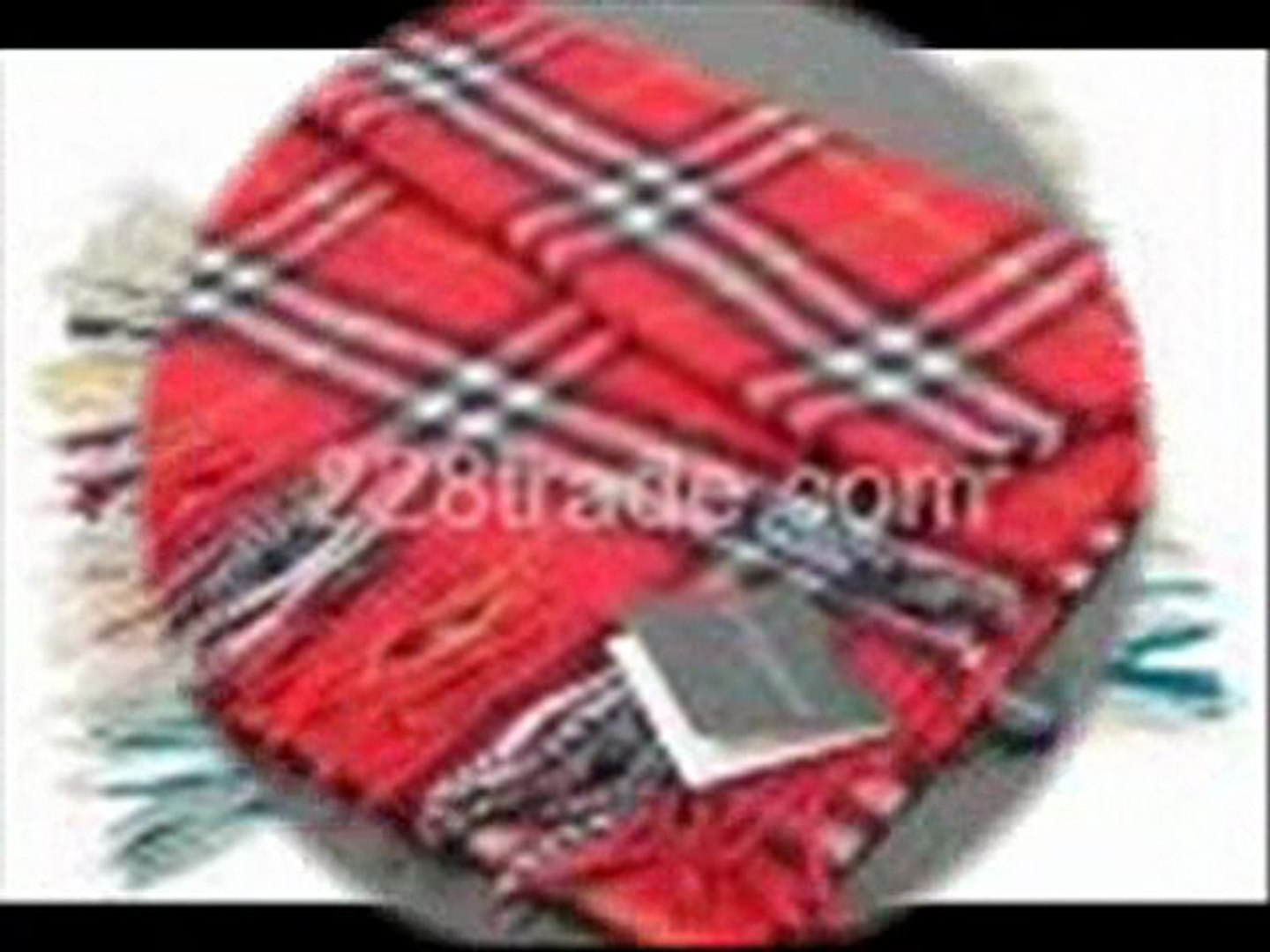 Beautiful Burberry Scarves Collections