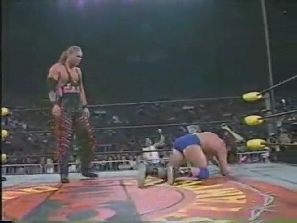 Hulk Hogan & Kevin Nash vs. Giant & Roddy Piper-Bat Match