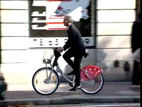 LYON TV - EN OFF AVEC AZOUZ BEGAG (partie 1)