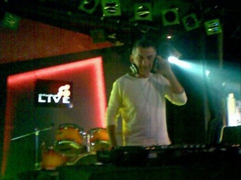 Dj Hakan Gündüz vs. İzel Mesken (Remix)