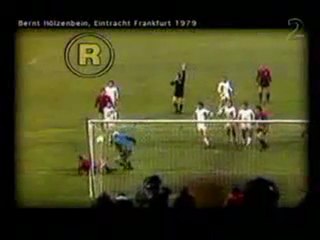 Dünyanın en komik 5 golü (eskilerden)