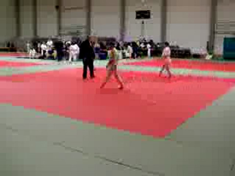 1er combat de judo de Alexander st gilles le 6decembre 2009