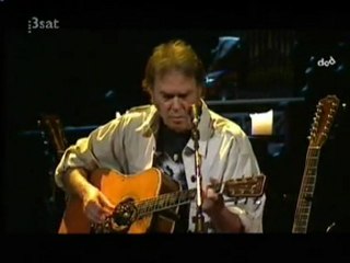 Neil Young - Looking forward