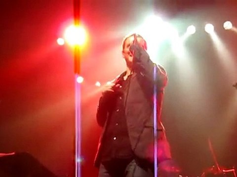 Bénabar chante Le dîner au Bataclan