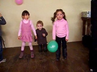 VIDEO JORDI ET SES DANSEUSES