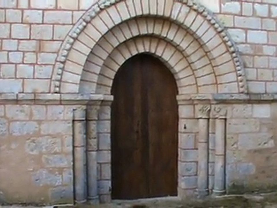 Massognes : l'église - l'extérieur