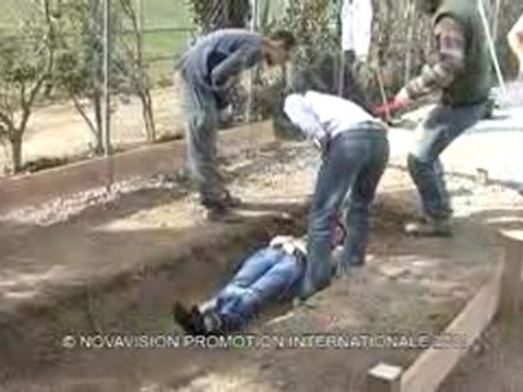 Camera Cachée : Pauvre Fille ! (Mad Boys)