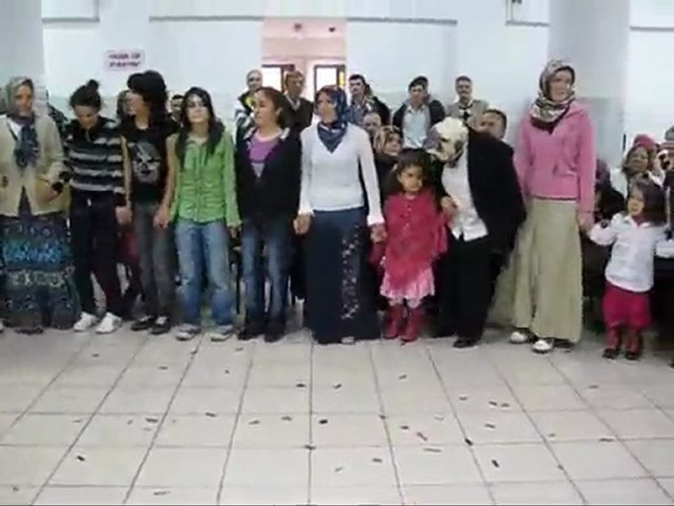 Nurten Ömer düğün videoları 1