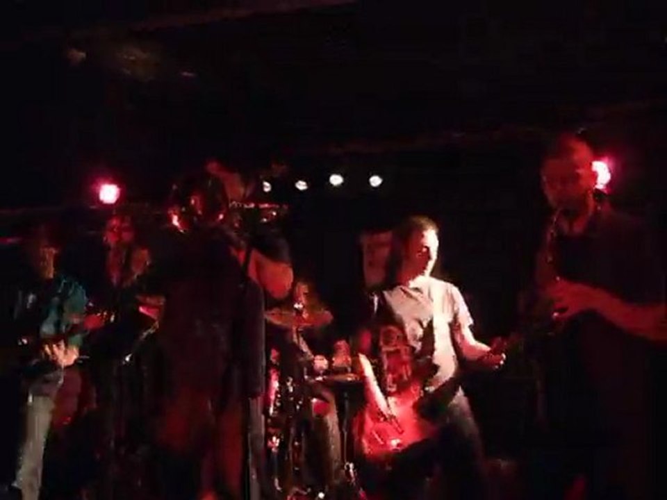 JABUL GORBA à l'Oreille Qui Traîne (1)