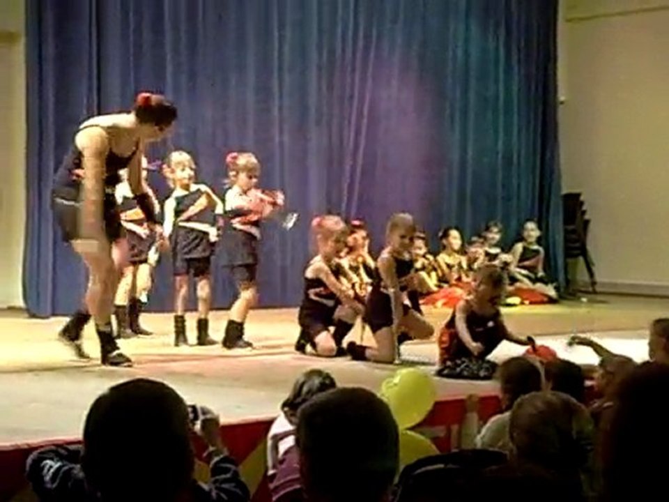 Le groupe des plus petites du Majoret'Club des Stuarts