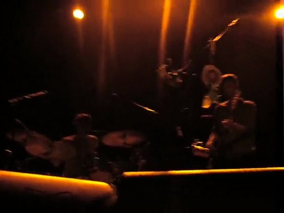 Devendra Banhart and the Grogs @ Transbordeur (7)