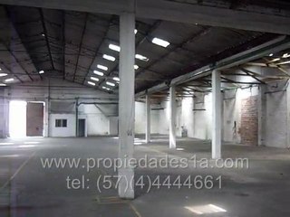 Bodega en Medellin Sandiego Propiedades 1A codigo pc-6671