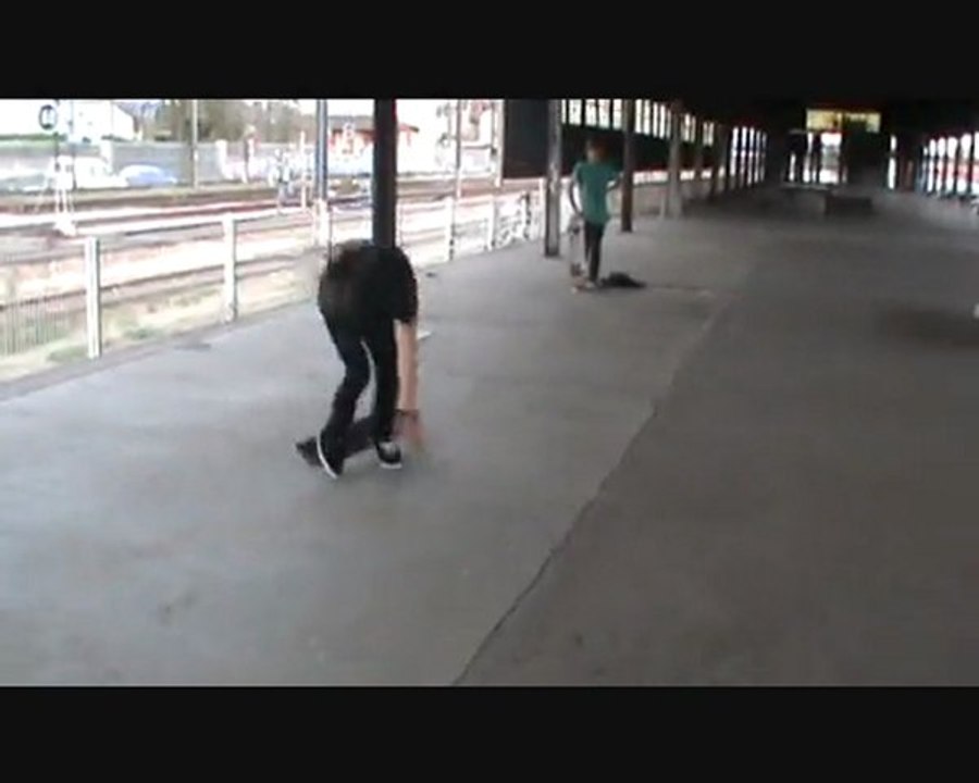 [OUT] Damien Indersie VS Robin Candeau (Round 1)