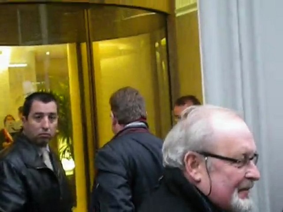 Manifestation des Elus du 77 en soutien des usagers du STIF