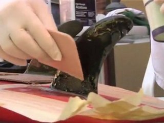 How to Repair a Glassed on Surfboard Fin