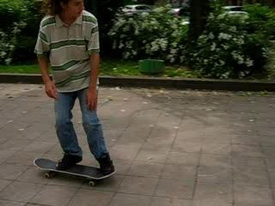 nollie et half cab heelflip