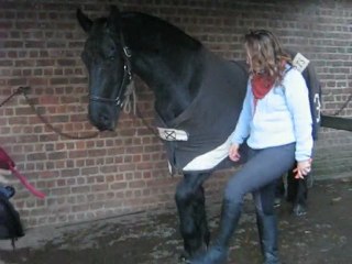 Black Pearl qui fait la jambette