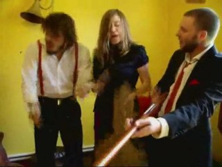 Nola's Noise fait les présentations...Neuken a Capella!