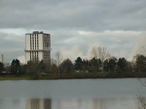Chalon Démolition des tours des Près Saint Jean