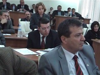 Burdur Belediyer Başkanı Akkaya gene çürük tahtaya bastı-4