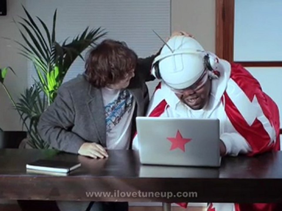 TuneUp Ad feat. Biz Markie & Andy Milonakis
