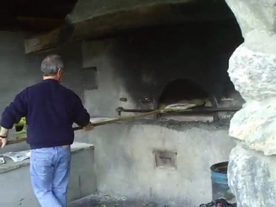 pain au four a bois du village en savoie