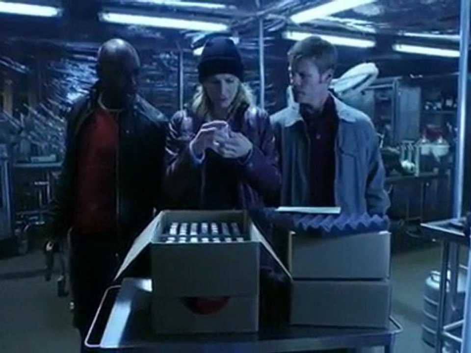 V:Momenty 1x04 - John May Lives
