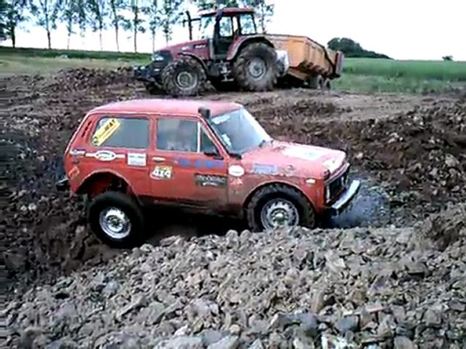 lada niva à Trans sur Erdre