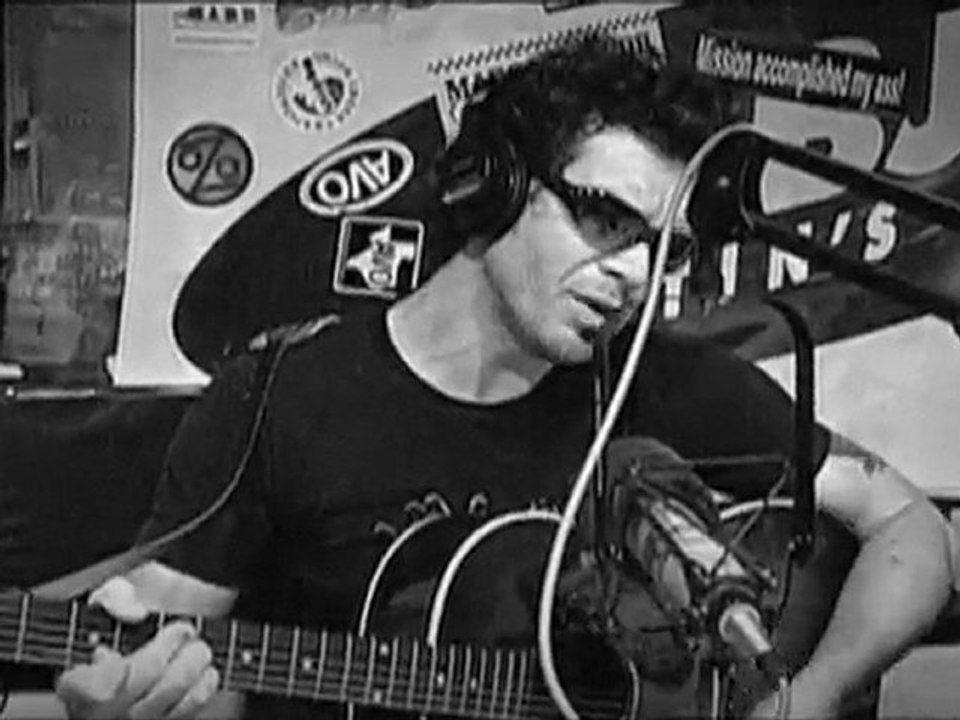 Arcangels: Living In A Dream- Radio