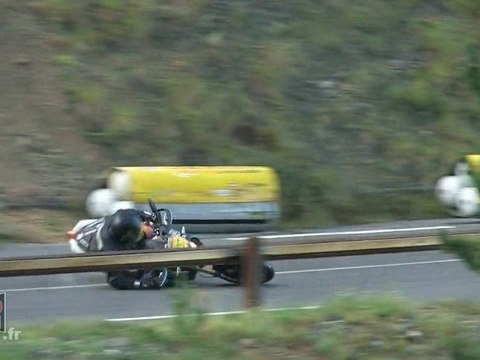 VIDEO 3/3 : EXPERT OU BLAIREAU SUR LE DARK DOG MOTO TOUR ?