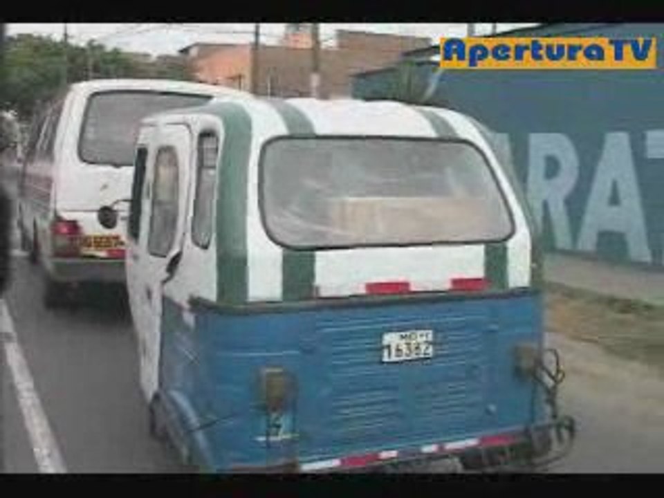 MOTOTAXIS INVADEN Y CREAN CAOS EN SAN MIGUEL Y MAGDALENA