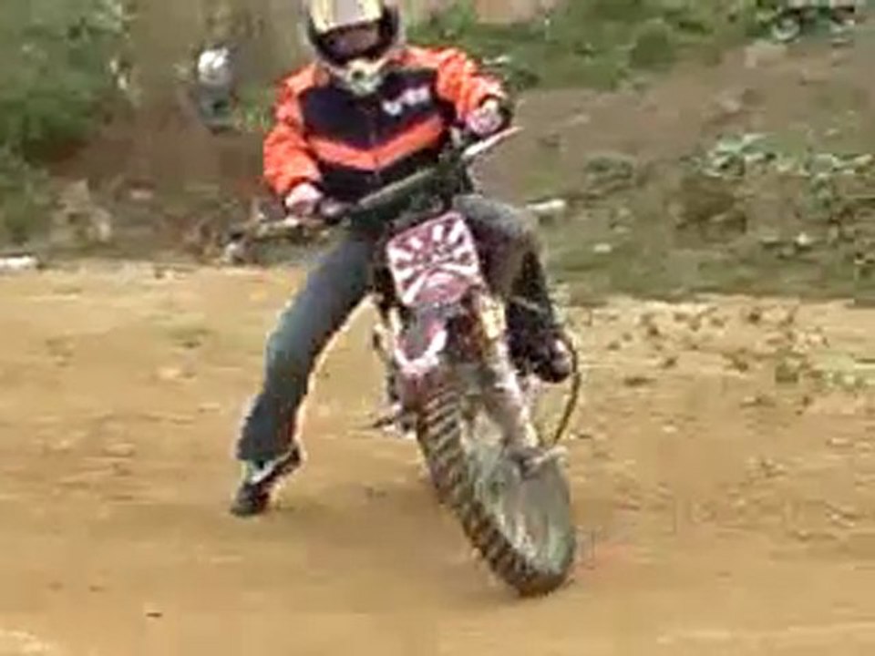 MOTO DIMITRI CRASH