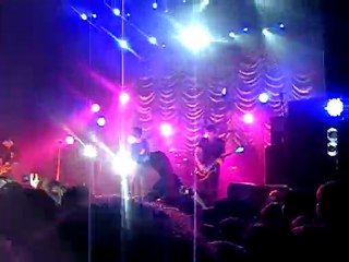 Concert Paramore : Turn It Off