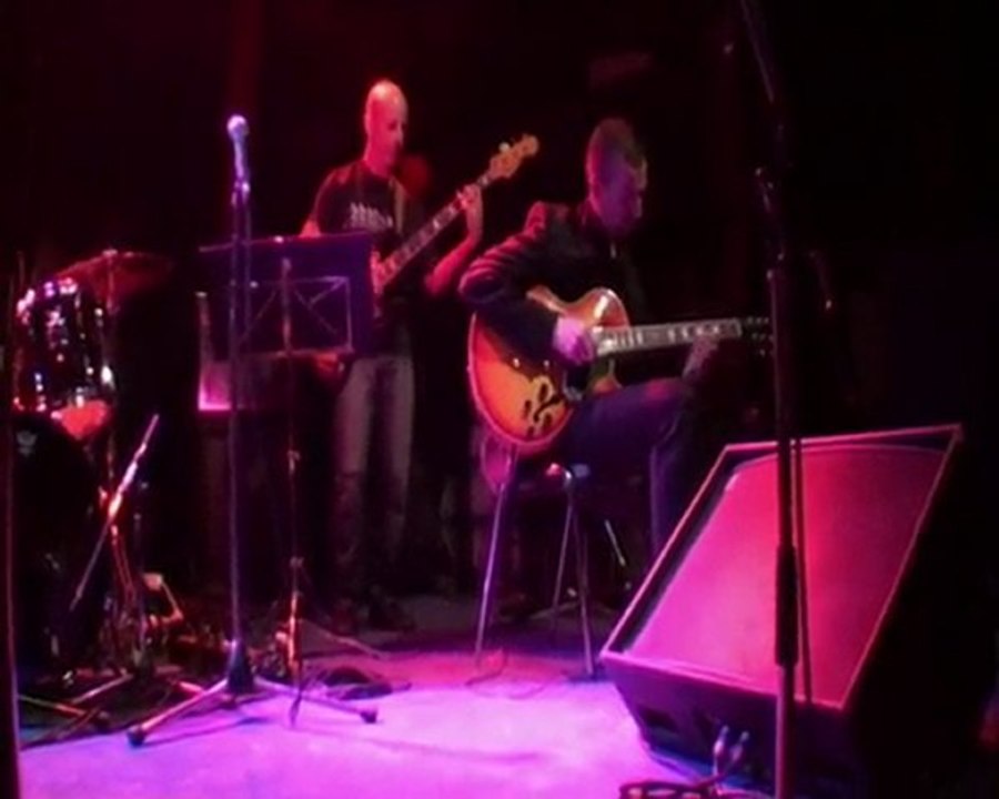 swong   the ray of light