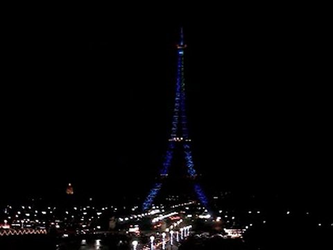 Illuminations de la Tour Eiffel : Noël 2009 - Vidéo