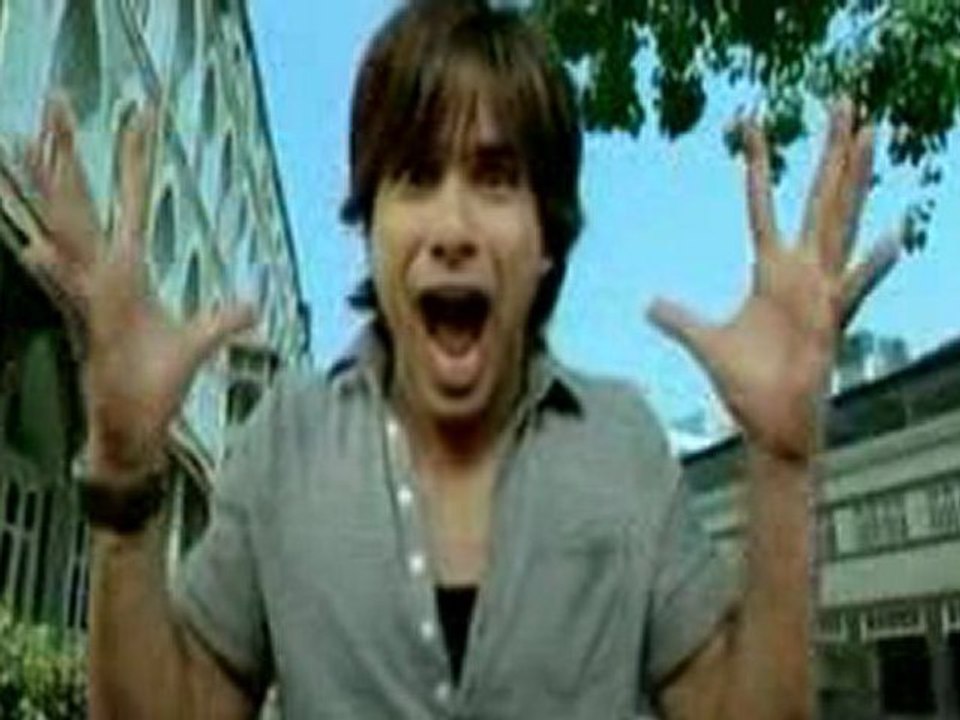 Chance.Pe.Dance.-.Trailer.2009.TVRip