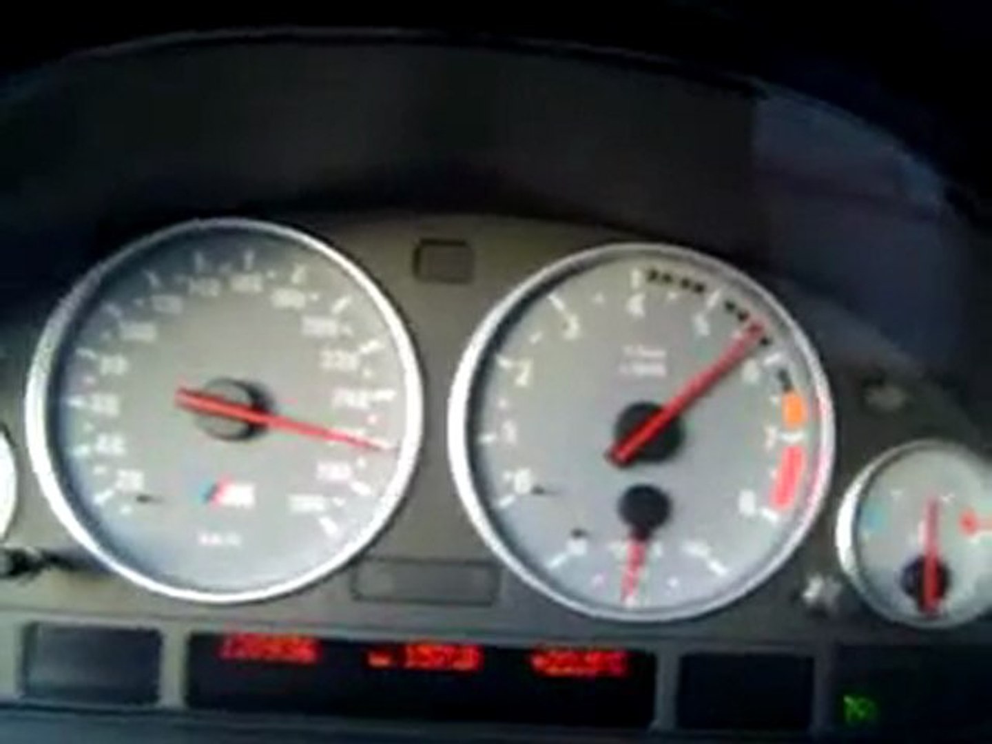 Drought Kenya Pegs BMW M5 top Speed - video Dailymotion