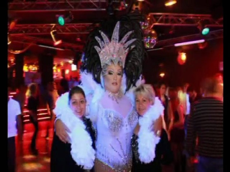 LADY PURPLE AU LATINO DREAM DISCOTHEQUE